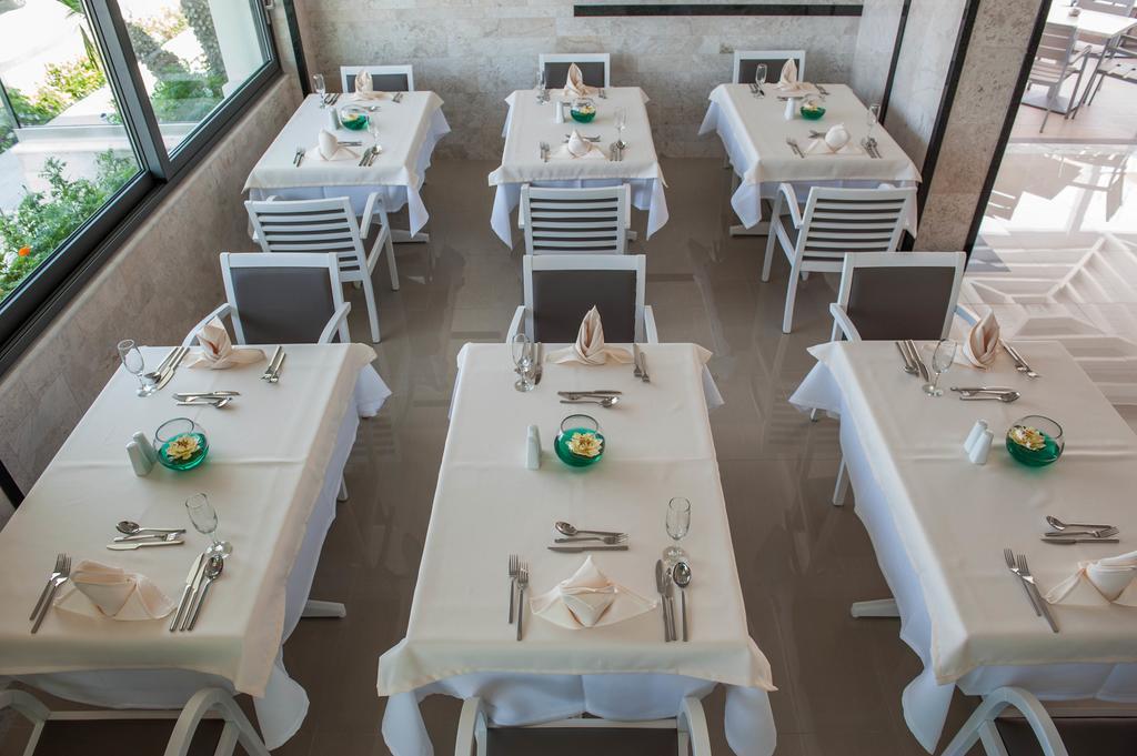 Rhodos Beach Hotel Экстерьер фото